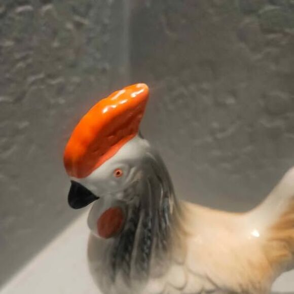 Lusterware Chicken Made in Brazil 7" - Picture 2 of 7